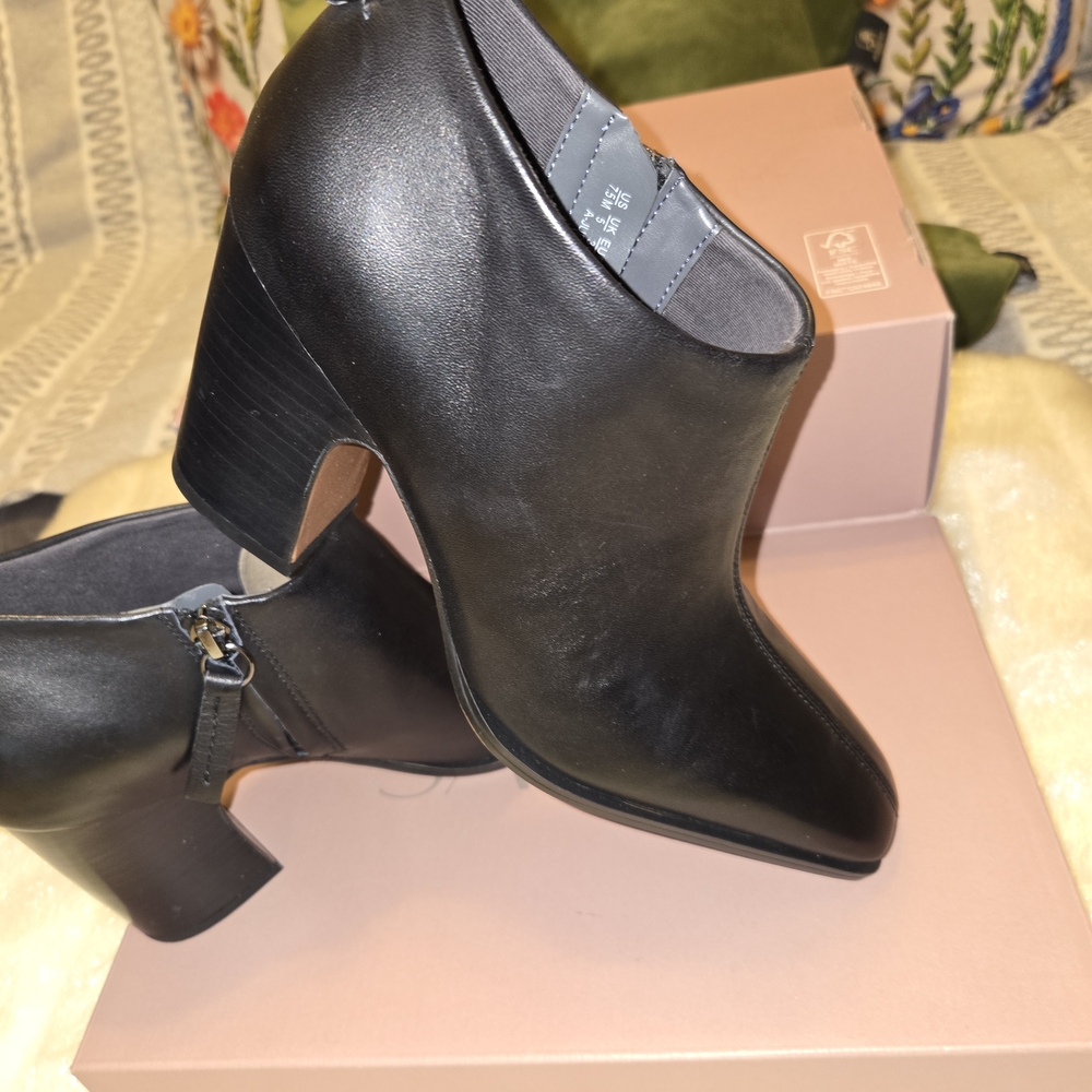 Sarto By Franco Sarto Black Boots - Picture 8 of 8